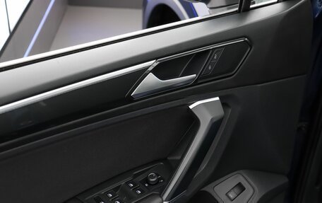 Volkswagen Tiguan II, 2017 год, 2 350 000 рублей, 18 фотография