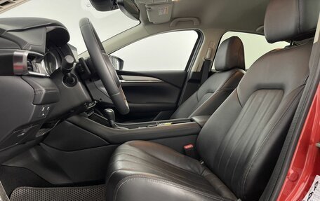 Mazda 6, 2019 год, 2 890 000 рублей, 18 фотография