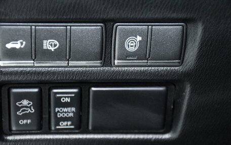 Nissan Patrol, 2013 год, 2 249 000 рублей, 28 фотография