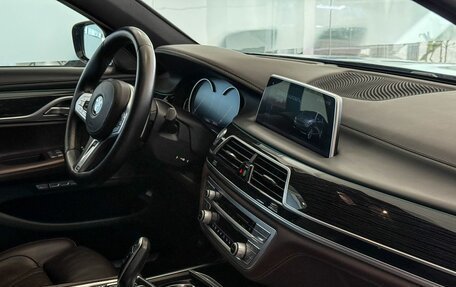 BMW 7 серия, 2017 год, 3 637 000 рублей, 10 фотография