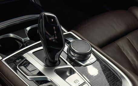 BMW 7 серия, 2017 год, 3 637 000 рублей, 18 фотография