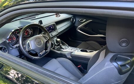 Chevrolet Camaro VI, 2021 год, 3 199 000 рублей, 9 фотография
