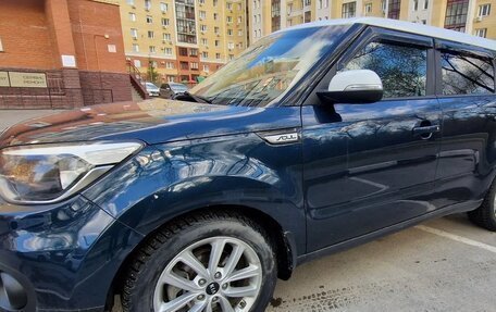 KIA Soul II рестайлинг, 2017 год, 1 570 000 рублей, 8 фотография