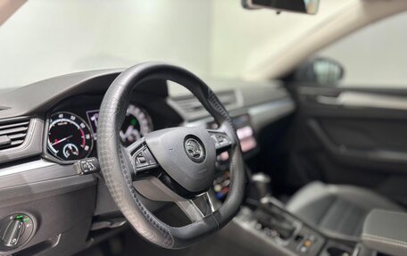 Skoda Superb III рестайлинг, 2021 год, 1 800 000 рублей, 7 фотография