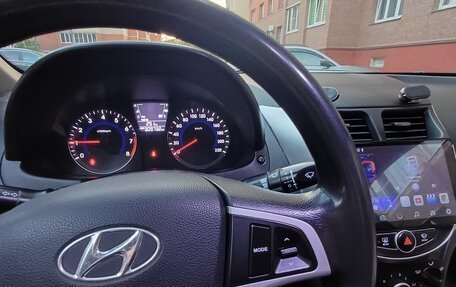 Hyundai Solaris II рестайлинг, 2012 год, 450 000 рублей, 2 фотография