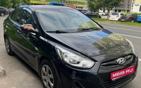 Hyundai Solaris II рестайлинг, 2014 год, 900 000 рублей, 3 фотография