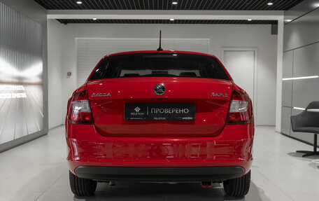 Skoda Rapid I, 2018 год, 1 330 000 рублей, 6 фотография