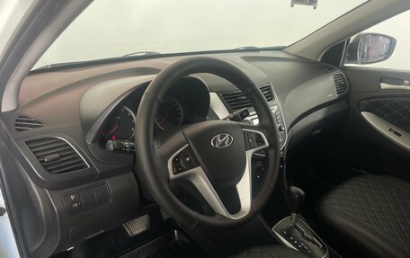Hyundai Solaris II рестайлинг, 2012 год, 870 000 рублей, 9 фотография
