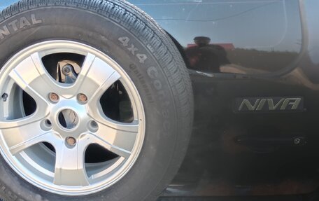 Chevrolet Niva I рестайлинг, 2011 год, 250 000 рублей, 4 фотография