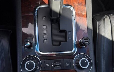 Volkswagen Touareg III, 2009 год, 1 230 000 рублей, 20 фотография