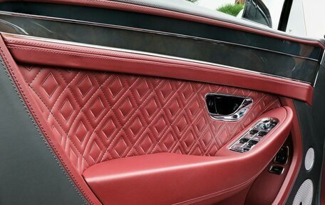 Bentley Continental GT III, 2018 год, 18 500 000 рублей, 15 фотография
