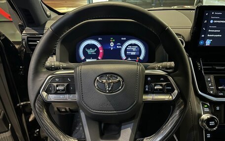 Toyota Land Cruiser, 2026 год, 15 800 000 рублей, 4 фотография
