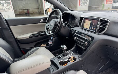 KIA Sportage IV рестайлинг, 2018 год, 1 790 000 рублей, 10 фотография