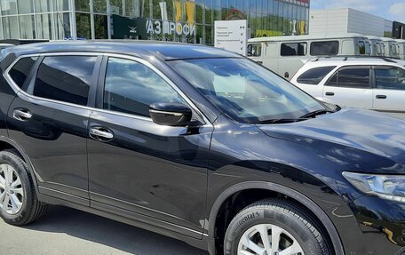 Nissan X-Trail, 2015 год, 1 530 000 рублей, 2 фотография