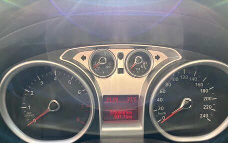 Ford Focus II рестайлинг, 2010 год, 800 000 рублей, 9 фотография