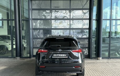 Lexus NX I, 2016 год, 2 390 000 рублей, 4 фотография