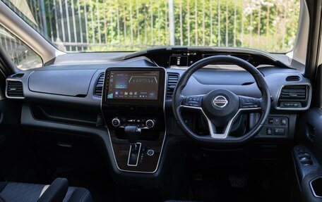 Nissan Serena IV, 2020 год, 2 149 000 рублей, 6 фотография