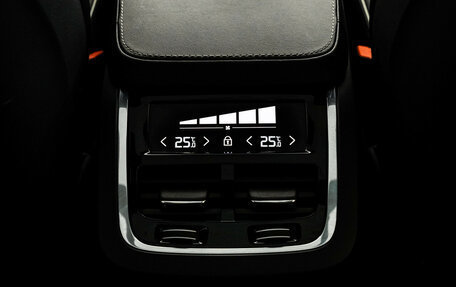 Volvo XC90 II рестайлинг, 2021 год, 5 249 000 рублей, 32 фотография