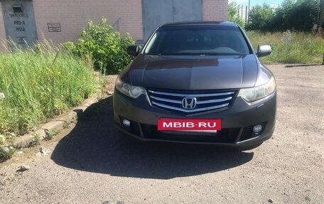 Honda Accord VIII рестайлинг, 2008 год, 1 050 000 рублей, 4 фотография