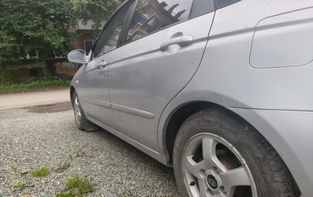KIA Cerato I, 2004 год, 400 000 рублей, 6 фотография