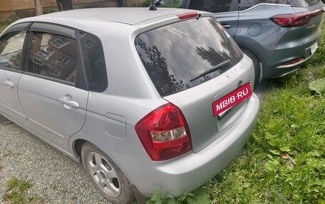 KIA Cerato I, 2004 год, 400 000 рублей, 5 фотография