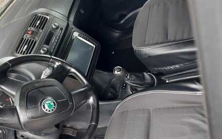 Skoda Fabia II, 2010 год, 280 000 рублей, 2 фотография