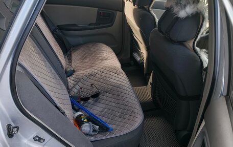 KIA Cerato I, 2004 год, 400 000 рублей, 15 фотография