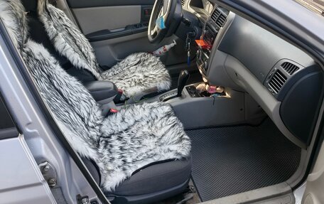 KIA Cerato I, 2004 год, 400 000 рублей, 14 фотография