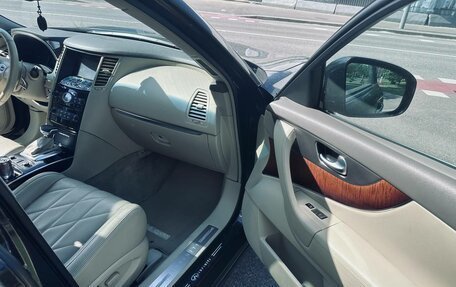 Infiniti QX70, 2015 год, 1 870 000 рублей, 16 фотография