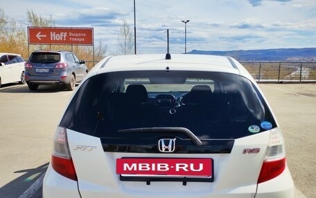 Honda Fit III, 2008 год, 587 000 рублей, 7 фотография