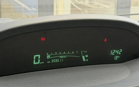 Toyota Yaris III рестайлинг, 2006 год, 470 000 рублей, 7 фотография