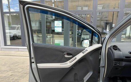 Toyota Yaris III рестайлинг, 2006 год, 470 000 рублей, 5 фотография