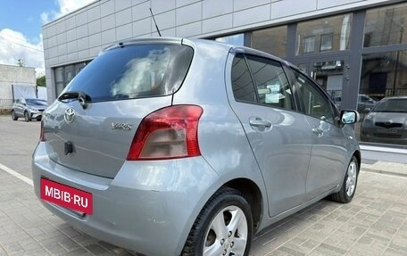 Toyota Yaris III рестайлинг, 2006 год, 470 000 рублей, 27 фотография