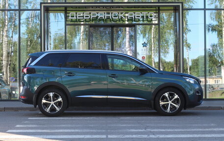 Peugeot 5008 II, 2018 год, 2 090 000 рублей, 4 фотография