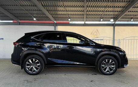 Lexus NX I, 2017 год, 2 999 000 рублей, 6 фотография