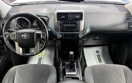 Toyota Land Cruiser Prado 150 рестайлинг 2, 2013 год, 3 500 000 рублей, 11 фотография