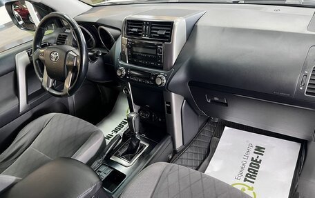 Toyota Land Cruiser Prado 150 рестайлинг 2, 2013 год, 3 500 000 рублей, 14 фотография