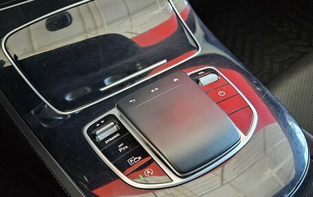 Mercedes-Benz E-Класс, 2021 год, 2 745 000 рублей, 16 фотография