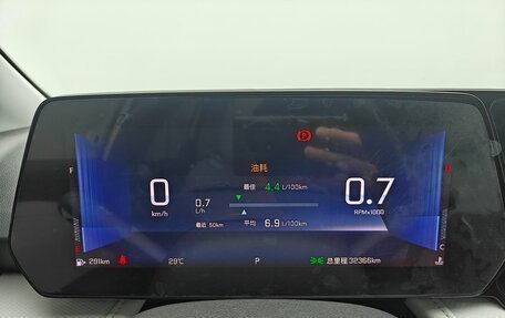 Chevrolet Cruze II, 2023 год, 1 000 000 рублей, 13 фотография