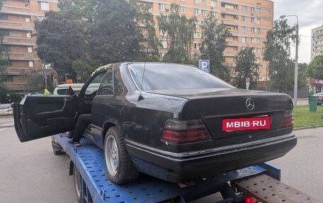 Mercedes-Benz W124, 1989 год, 399 999 рублей, 2 фотография