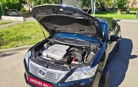 Toyota Camry, 2012 год, 1 580 000 рублей, 4 фотография