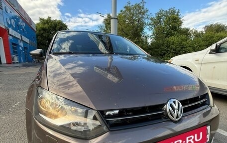 Volkswagen Polo VI (EU Market), 2011 год, 1 700 000 рублей, 2 фотография