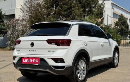 Volkswagen T-Roc I, 2022 год, 1 650 029 рублей, 5 фотография