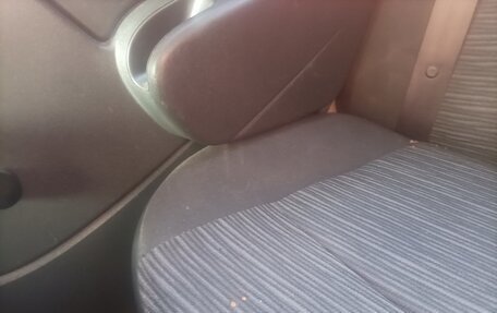 Renault Logan I, 2011 год, 205 000 рублей, 32 фотография