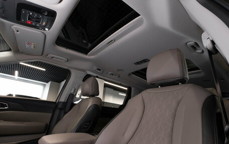 KIA Carnival, 2024 год, 5 700 000 рублей, 10 фотография