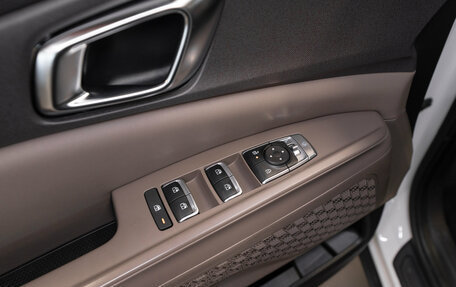 KIA Carnival, 2024 год, 5 700 000 рублей, 28 фотография