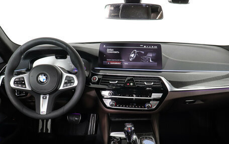BMW 5 серия, 2020 год, 5 400 000 рублей, 11 фотография