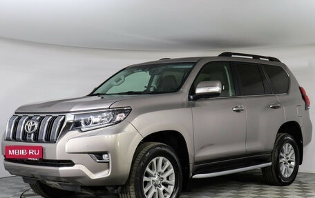 Toyota Land Cruiser Prado 150 рестайлинг 2, 2018 год, 4 500 000 рублей, 2 фотография