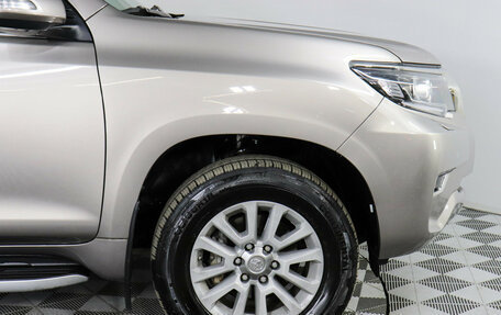 Toyota Land Cruiser Prado 150 рестайлинг 2, 2018 год, 4 500 000 рублей, 14 фотография