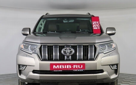 Toyota Land Cruiser Prado 150 рестайлинг 2, 2018 год, 4 500 000 рублей, 3 фотография
